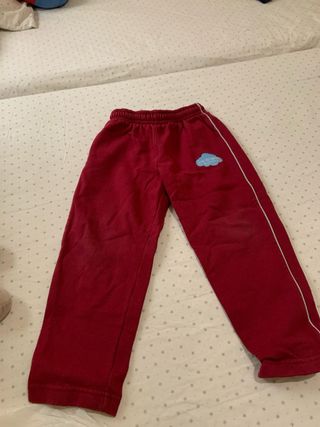 Uniforme escolar infantil Los Ángeles