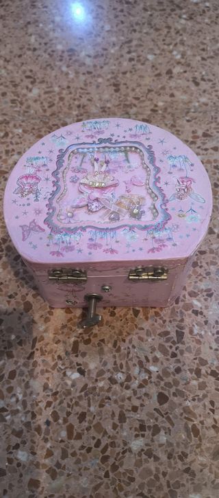 Joyero musical con bailarina