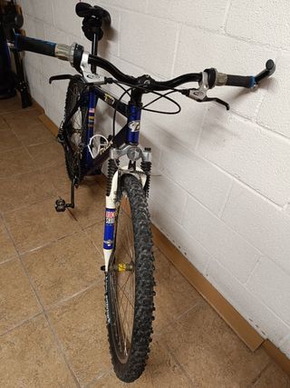 Bicicleta MTB Trek ZX7000