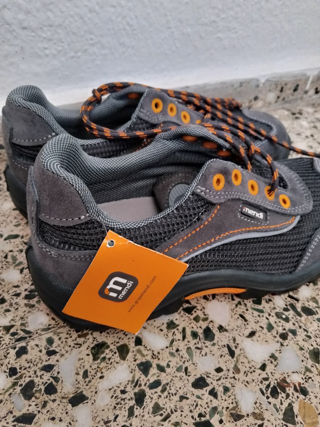 Zapatos de seguridad Mendi grises