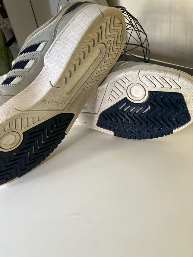 Zapatillas Adidas Hombre Grises y Blancas