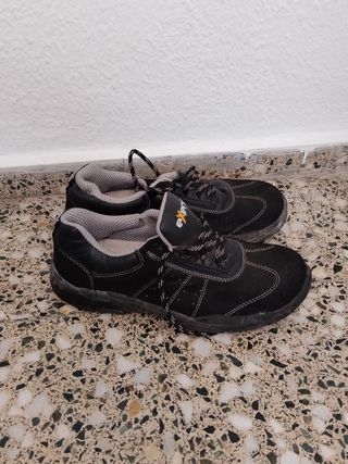 Zapatos de seguridad negros