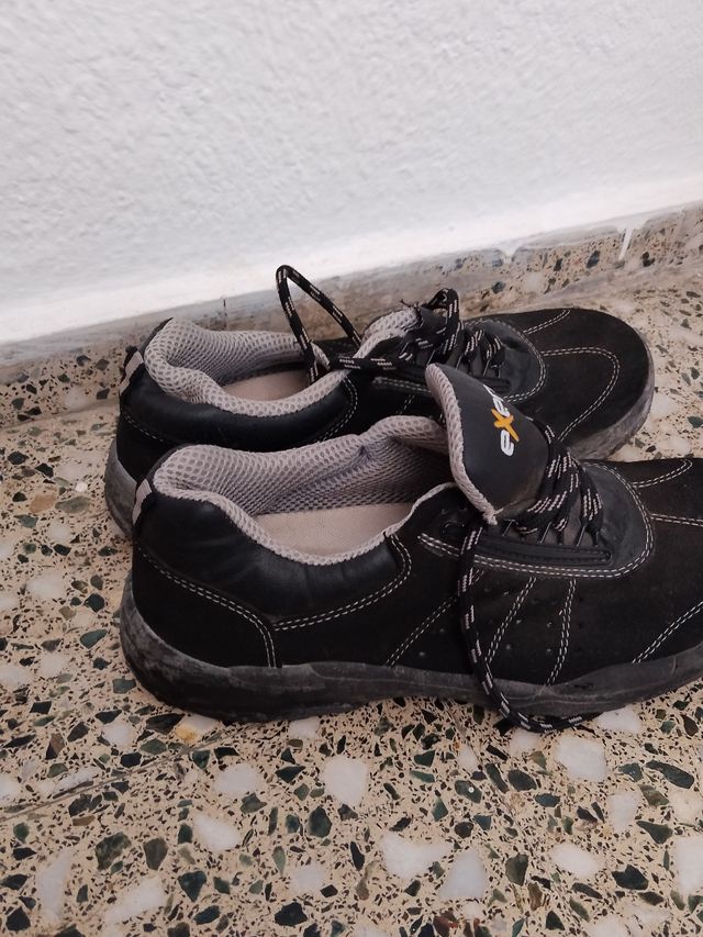 Zapatos de seguridad negros