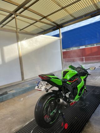 Kawasaki ZX10R 2023 NUEVA !!! 