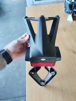 Portamatrículas BMW S1000R/RR 46627715968