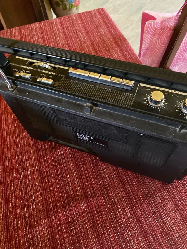 Radio Stereo Cassette Vintage International