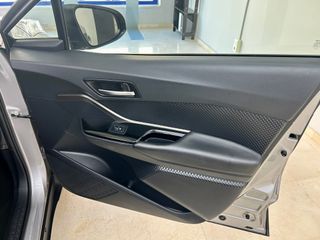 Toyota C-HR 125h Active