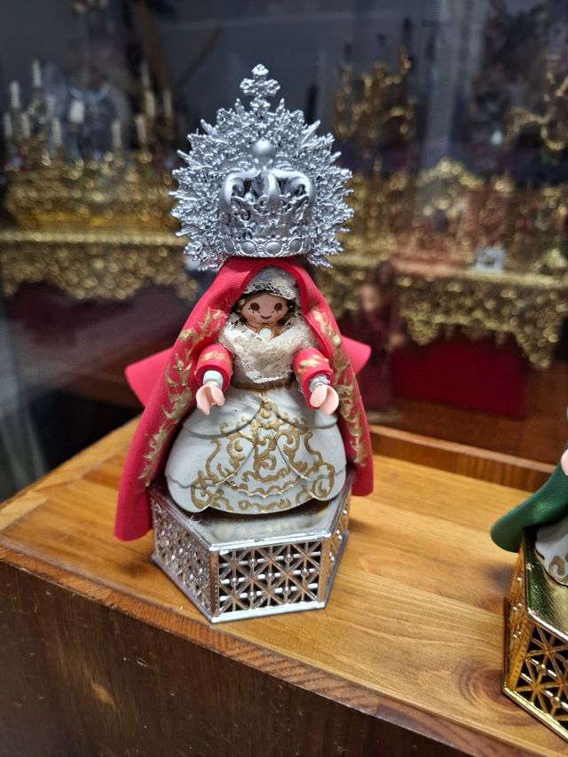 Virgen Playmobil juguete semana santa