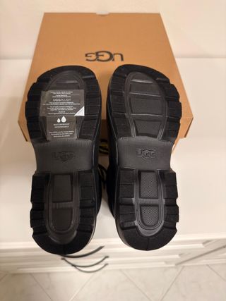 UGG Tasman Lace Nere Tg 36