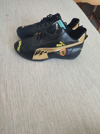 Zapatillas Puma Ferrari Negras y Doradas