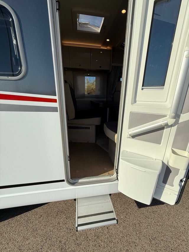 Autocaravana Bürstner LINEO T ACTIVE ,NUEVA!