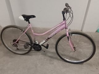 Bicicleta rosa para niña,