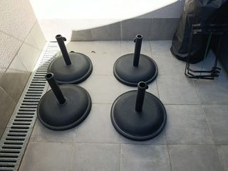 Juego de 4 bases para sombrilla de hierro