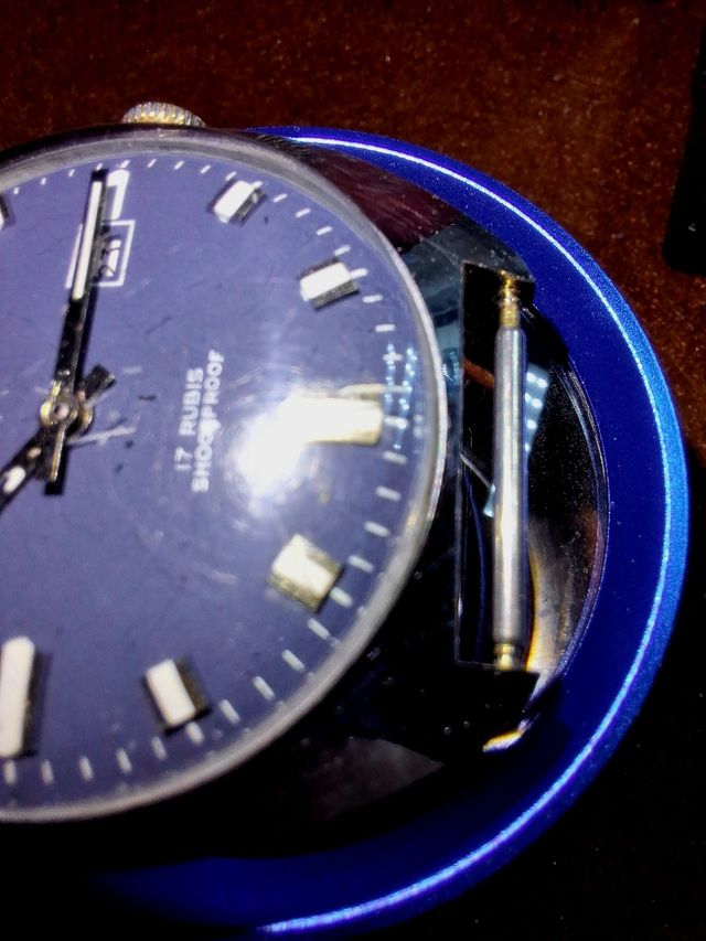 Reloj Anker 36mm cuerda funcionando perfectamente