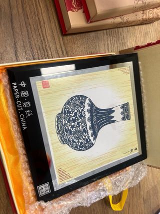 Decoración de papel recortado chino