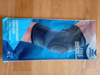 Ginocchiera sportiva con fasce