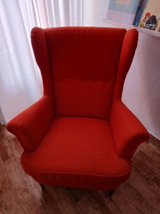 Sillón rojo Ikea