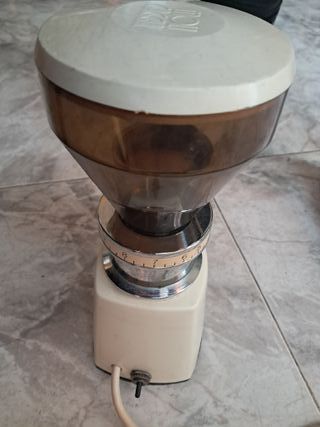 Molinillo Gaggia Vintage Café y funciona