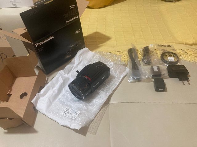 Panasonic HC-VX3 Handycam 4K