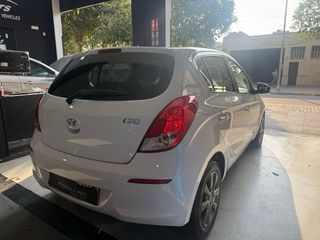 Hyundai i20 1.2 GO ( 121 409 KMS ) ETQ C