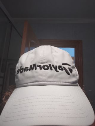 Gorra TaylorMade Blanca