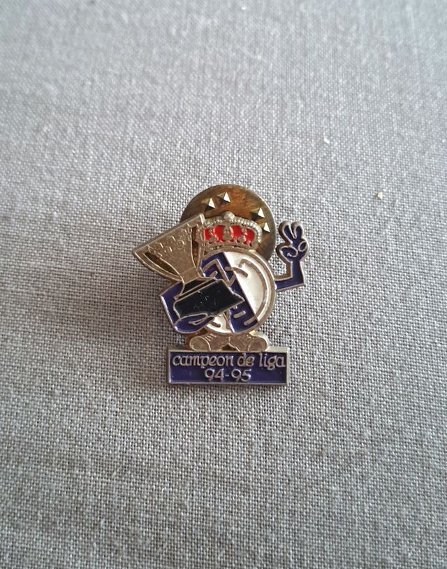 Pin Real Madrid Campeón Liga 94-95