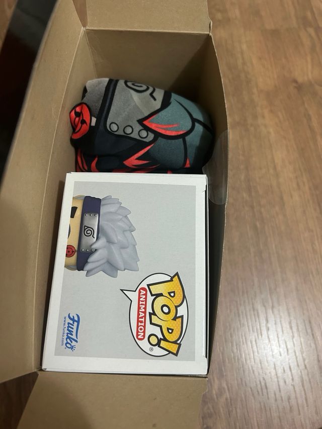 Lote Funko Pop Naruto Shippuden Kakashi + Camiseta