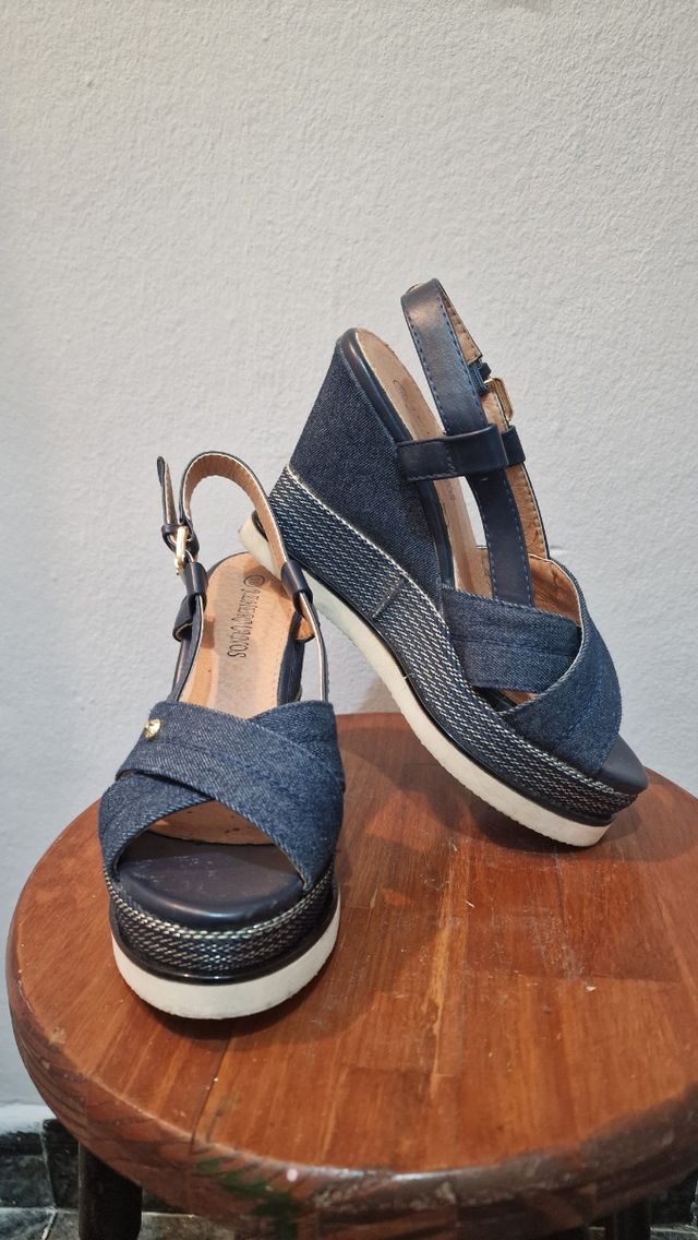 Zapatos de cuña vaqueros