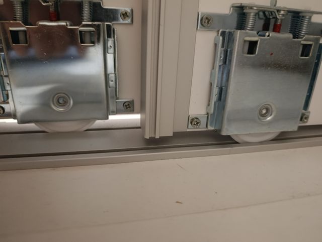 3 puertas correderas de armario NUEVO