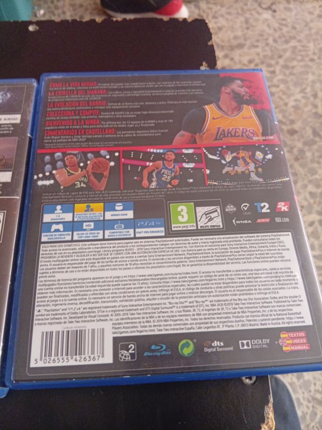 Juegos PS4 Outriders y NBA 2K20 los 2 juegos 20€