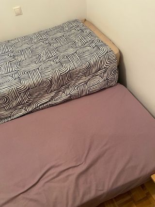 Cama individual con cama nido