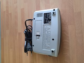 Despertador Radio Ecron AM/FM Plata Y otro Philips