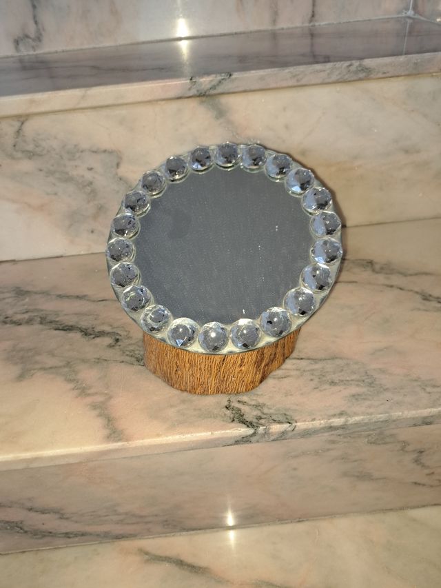 Espejo decorativo con base de madera