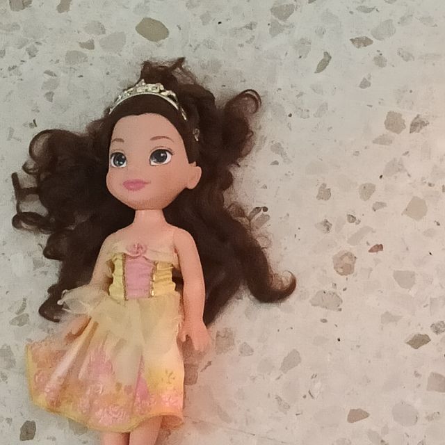 Muñeca Princesa La Bella