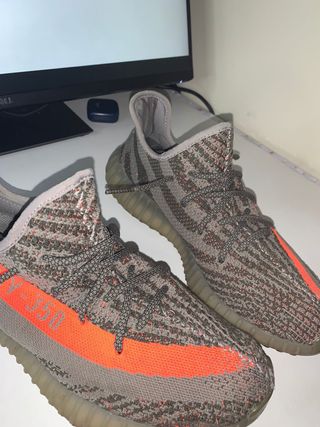 Adidas Yeezy Boost 350 V2 (NO es reflectante)
