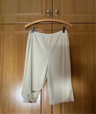 Combinación pantalón interior beige