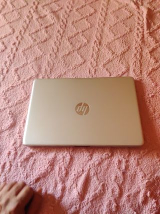 HP i5 11ª Gen Plata