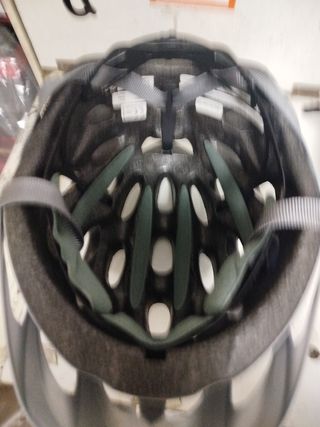Casco bici infantil plateado