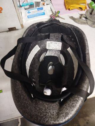 Casco bici infantil plateado