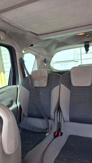 Renault Grand Scenic 2005