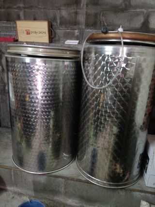 Barriles de acero inoxidable