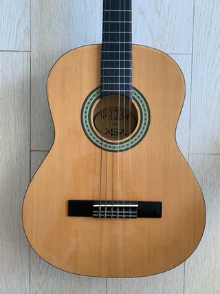 Guitarra Clásica Madera Natural (infantil)