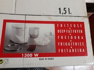 Freidora Moulinex modelo antiguo, de aceite. 1300w
