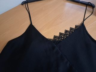 Vestido negro con encaje