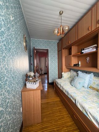 Piso en venta de 3 hab, cocina, comedor y baño