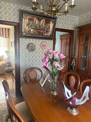 Piso en venta de 3 hab, cocina, comedor y baño