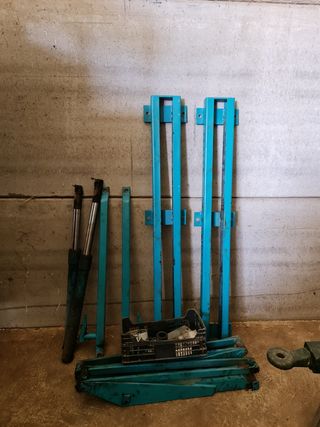 Piso elevable camión grua