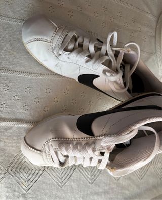 Nike Cortez Blancas