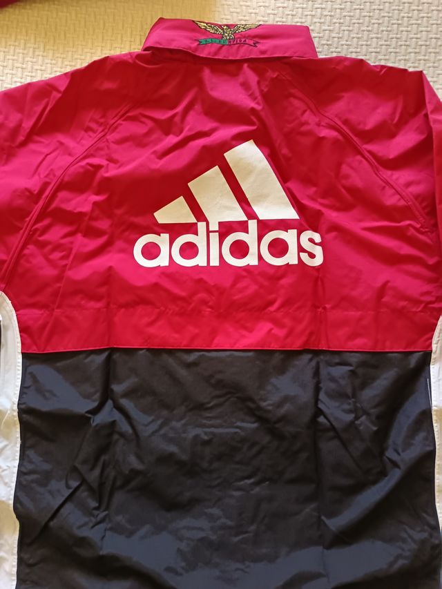 Chubasquero Adidas Benfica Rojo