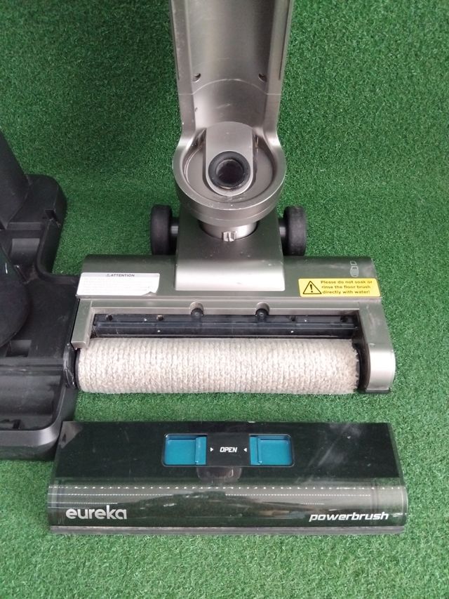 Aspirapolvere a secco e umido Eureka RapidWash NEW430